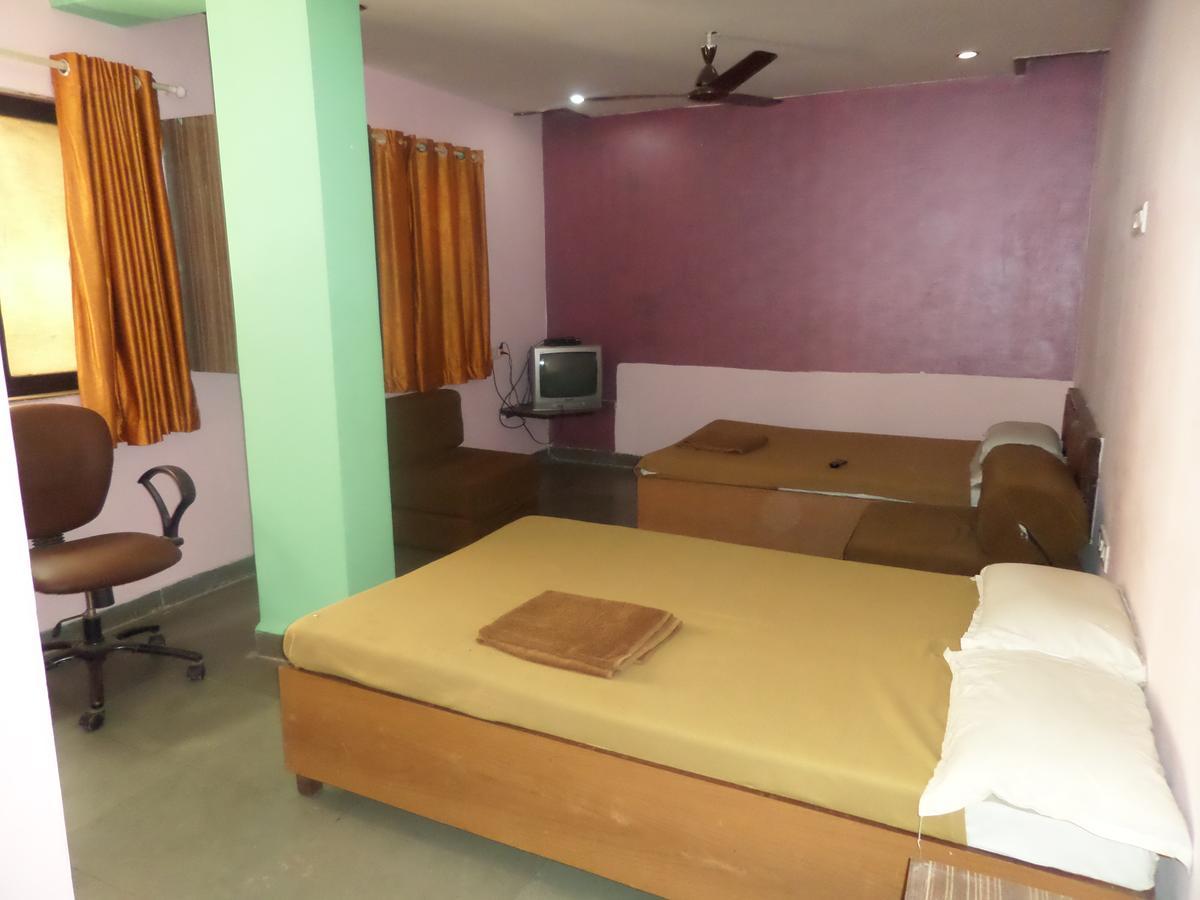 Ashtavinayak Residency Hotel Pune Exterior foto
