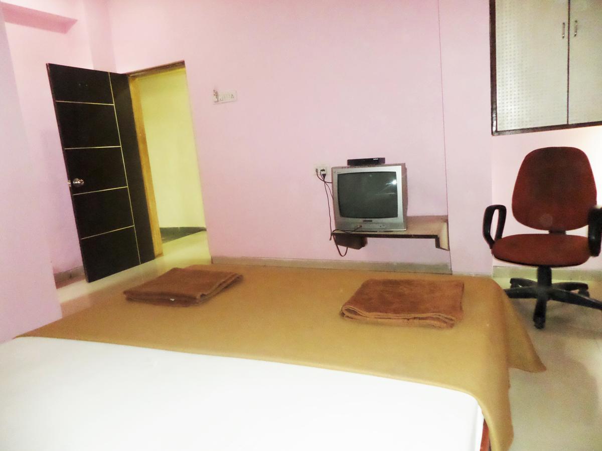 Ashtavinayak Residency Hotel Pune Exterior foto